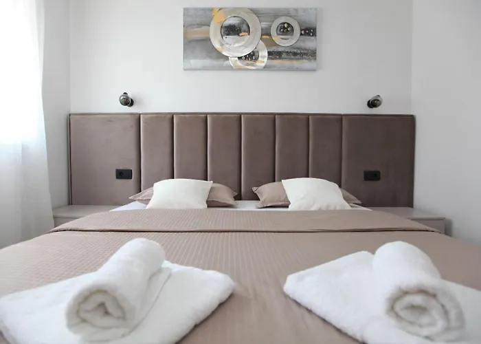 Ivana Appartement *