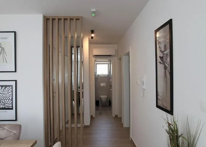 Ivana Appartement *